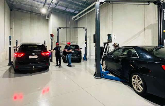 Auto ON Mechanics workshop gallery image