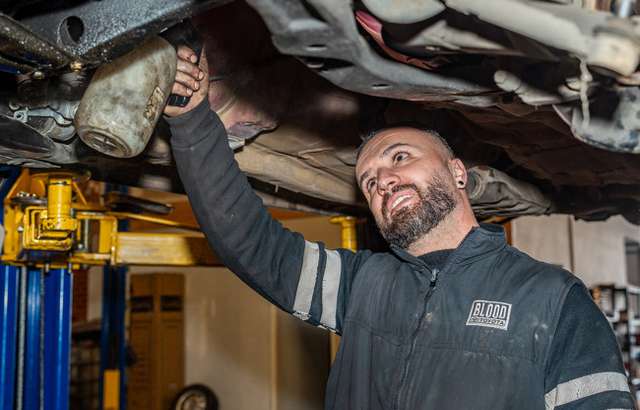 Top Care Motors workshop gallery image