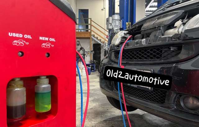 Old2 Automotive workshop gallery image