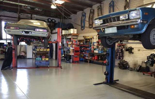 Monash Automotive workshop gallery image