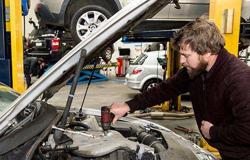 A1 Tyres & More workshop gallery image