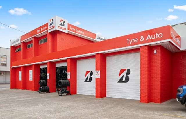 Bridgestone Select Tyre & Auto Werribee workshop gallery image