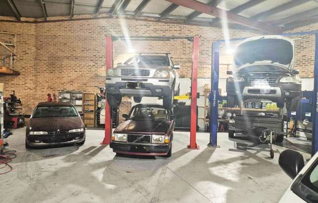 Kevs Automotive Repair Centre workshop gallery image