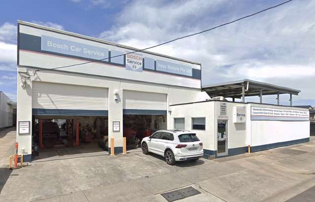 Vass Motors Pty Ltd workshop gallery image