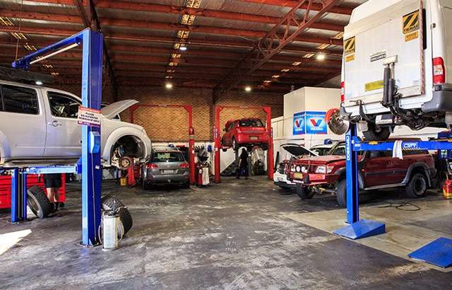 Robin Baldwin Automotive workshop gallery image