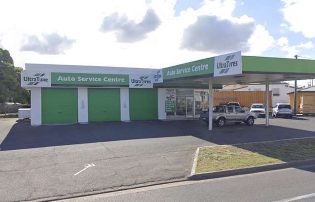 Ultra Tune South Rockhampton workshop gallery image