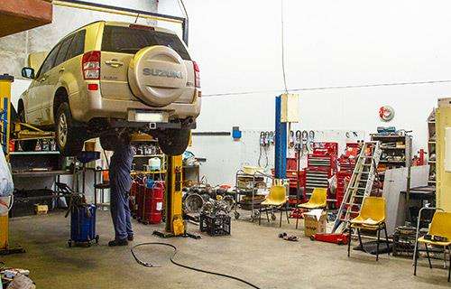 Quickstop Brake & Clutch Centre workshop gallery image
