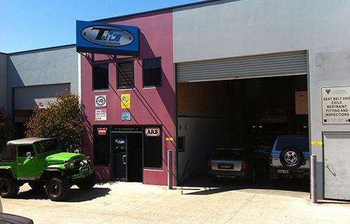 T & G 4x4 workshop gallery image