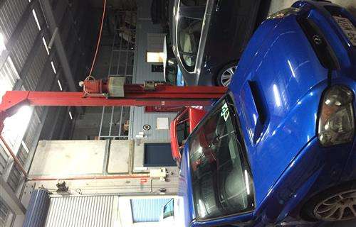 Veloce Mechanics workshop gallery image