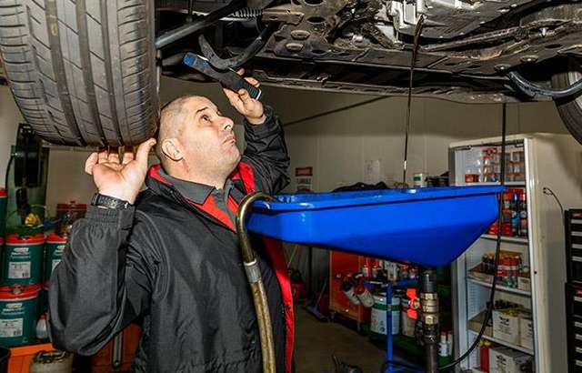 Bridgestone Select Tyre & Auto Albion Park workshop gallery image