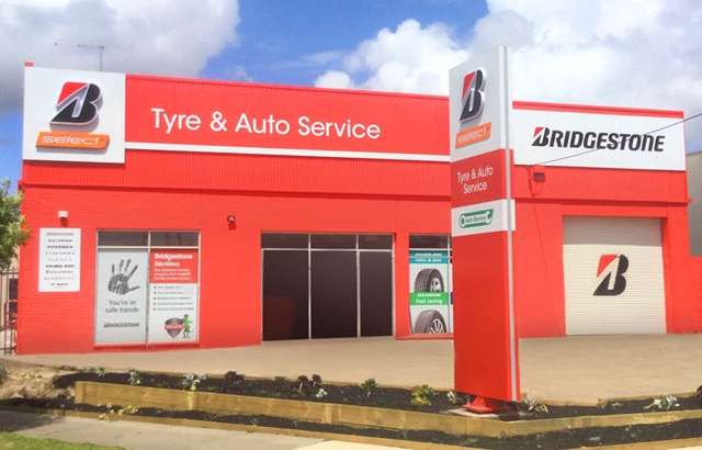 Bridgestone Select Tyre & Auto Cranbourne workshop gallery image