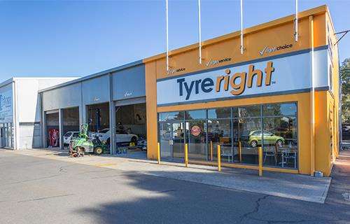 Tyreright Salisbury workshop gallery image