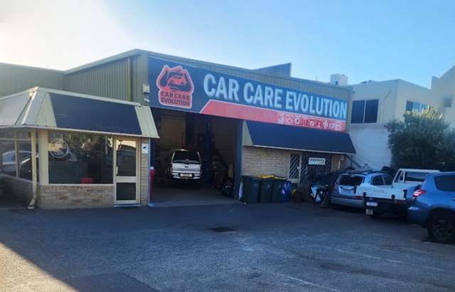 Car Care Evolution workshop gallery image