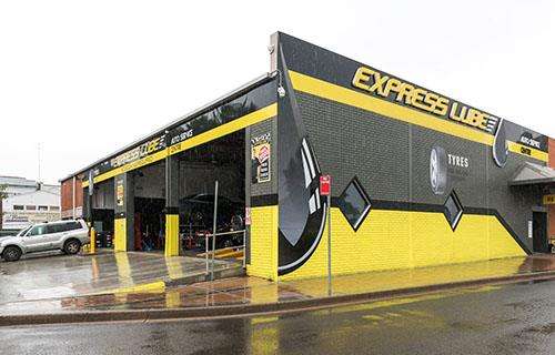 Express Lube Cessnock workshop gallery image