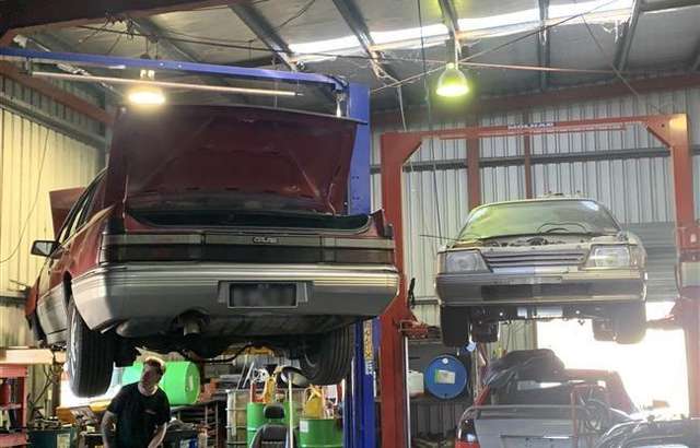 Varsity Lakes Commodore Spares & Repairs workshop gallery image