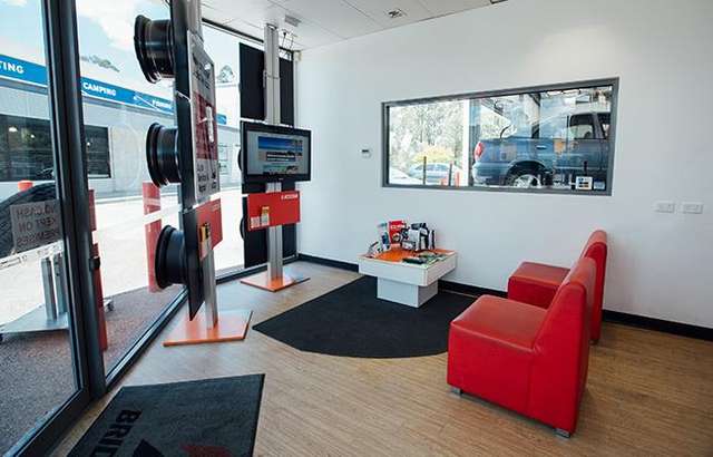 Bridgestone Select Tyre & Auto Springfield Orion workshop gallery image