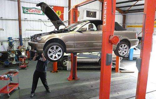 Redhead Automotive Centre workshop gallery image