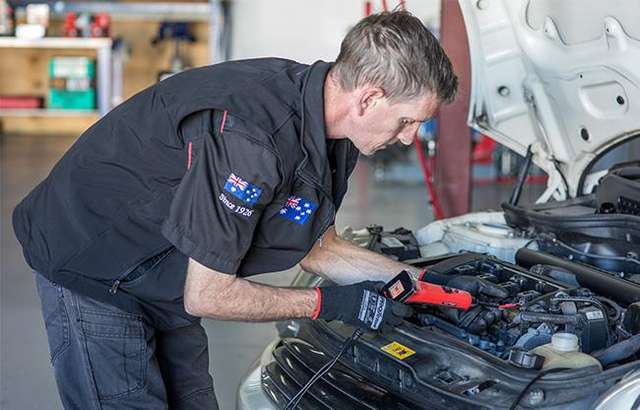 Mechanics on Demand workshop gallery image