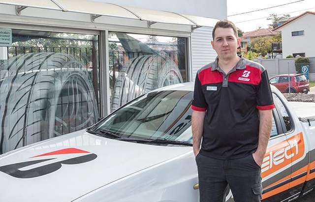 Bridgestone Select Tyre & Auto Mount Gravatt workshop gallery image