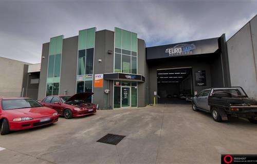 Eurojap Autowerks workshop gallery image