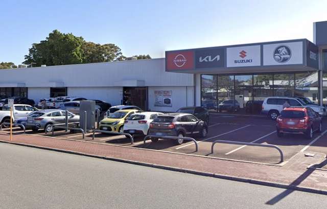 Melville Motors workshop gallery image