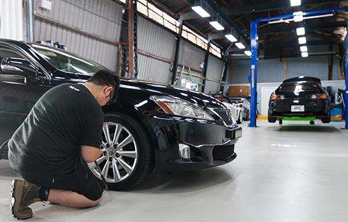 RevUp Garage workshop gallery image