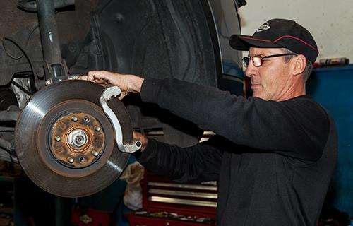 Azzco Deluxe Garage workshop gallery image