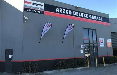 Azzco Deluxe Garage workshop gallery image