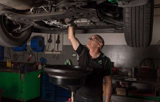 Ultra Tune Redcliffe workshop gallery image