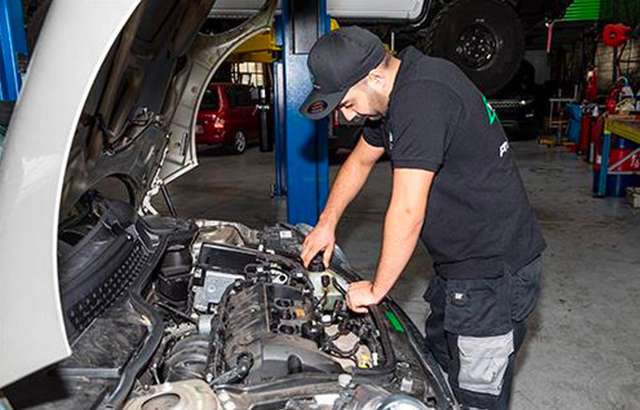 Williamstown Service Centre workshop gallery image