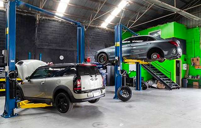 Williamstown Service Centre workshop gallery image