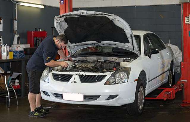 Goodyear Autocare Albion workshop gallery image