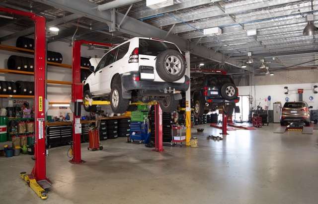 Bridgestone Select Tyre & Auto Butler workshop gallery image