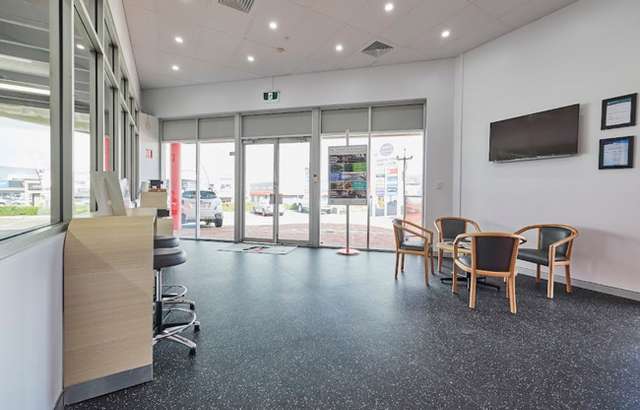 Bridgestone Select Tyre & Auto Osborne Park workshop gallery image