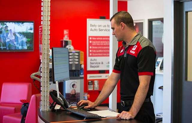 Bridgestone Select Tyre & Auto Hendra workshop gallery image