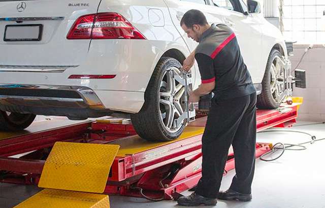 Bridgestone Select Tyre & Auto Hendra workshop gallery image
