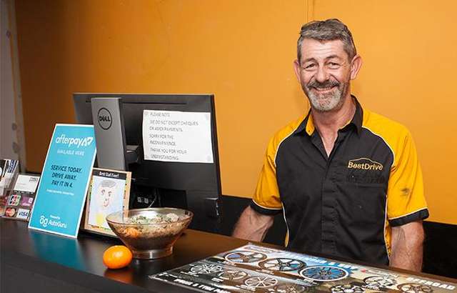 SNJ Tyres & Mechanical workshop gallery image