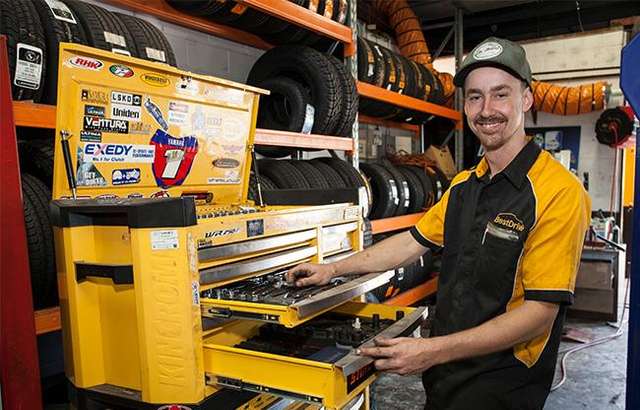 SNJ Tyres & Mechanical workshop gallery image