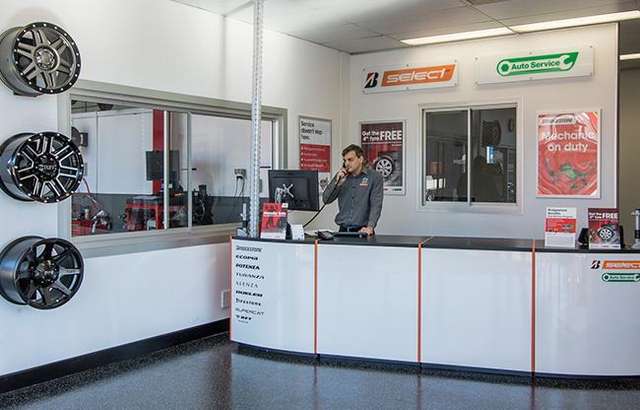 Bridgestone Select Tyre & Auto Keperra workshop gallery image