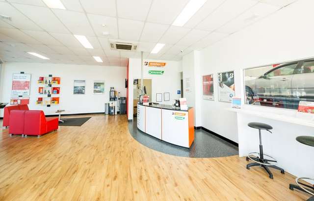 Bridgestone Select Tyre & Auto Jimboomba workshop gallery image