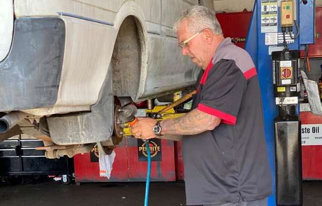 Bridgestone Select Tyre & Auto Strathpine workshop gallery image
