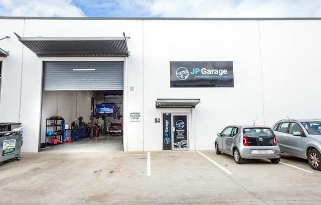 J P Garage workshop gallery image
