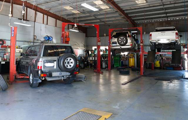 Mr Spanner's Automotive workshop gallery image