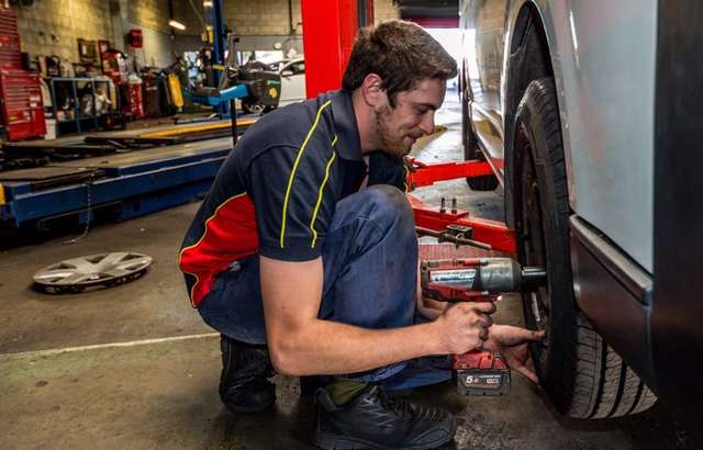 Tyrepower Eagle Farm workshop gallery image