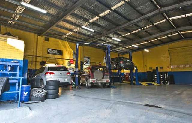Goodyear Autocare Essendon workshop gallery image