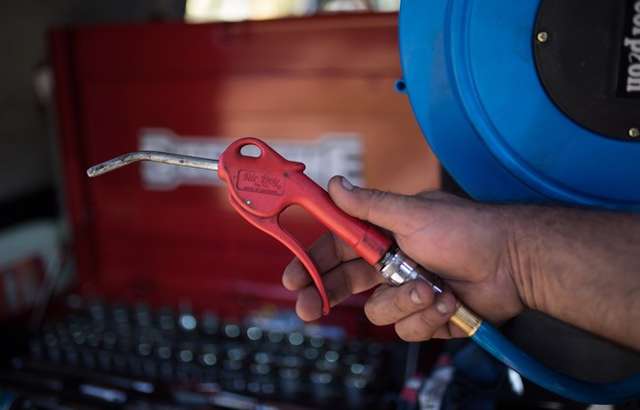 Qualityone Automotive workshop gallery image