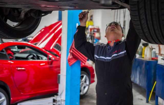 Canaan Motor Service workshop gallery image