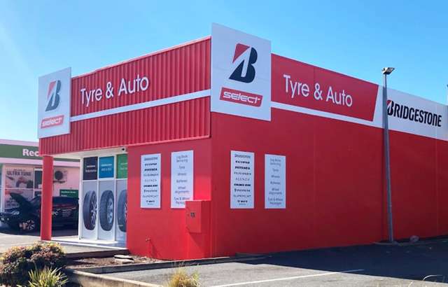 Bridgestone Select Tyre & Auto Port Adelaide workshop gallery image