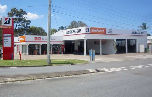 Bridgestone Select Tyre & Auto Slacks Creek workshop gallery image