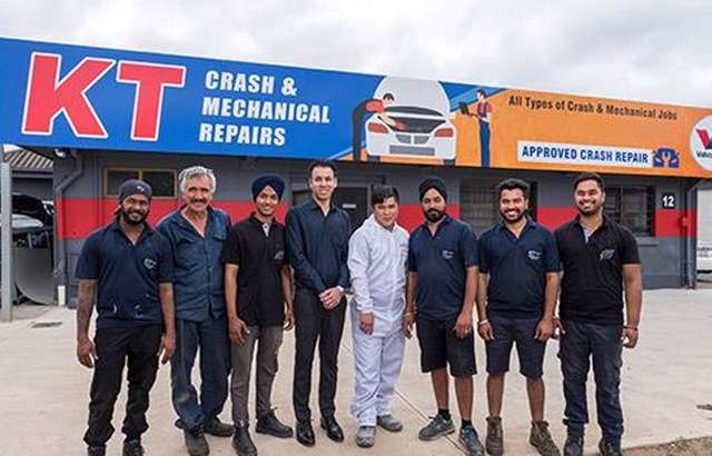 KT Crash & Mechanical Repair workshop gallery image